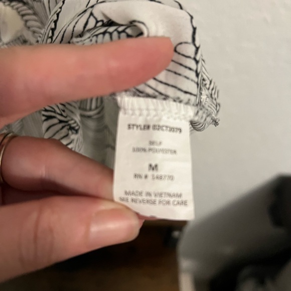 Sienna Sky Tropical Tank Top - Picture 2 of 4